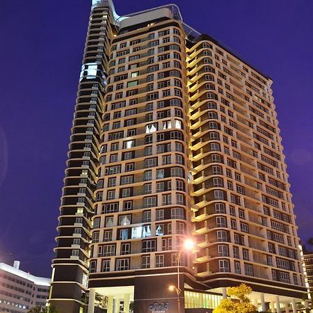 Holi Afiniti Themed Suites Nusajaya  Εξωτερικό φωτογραφία